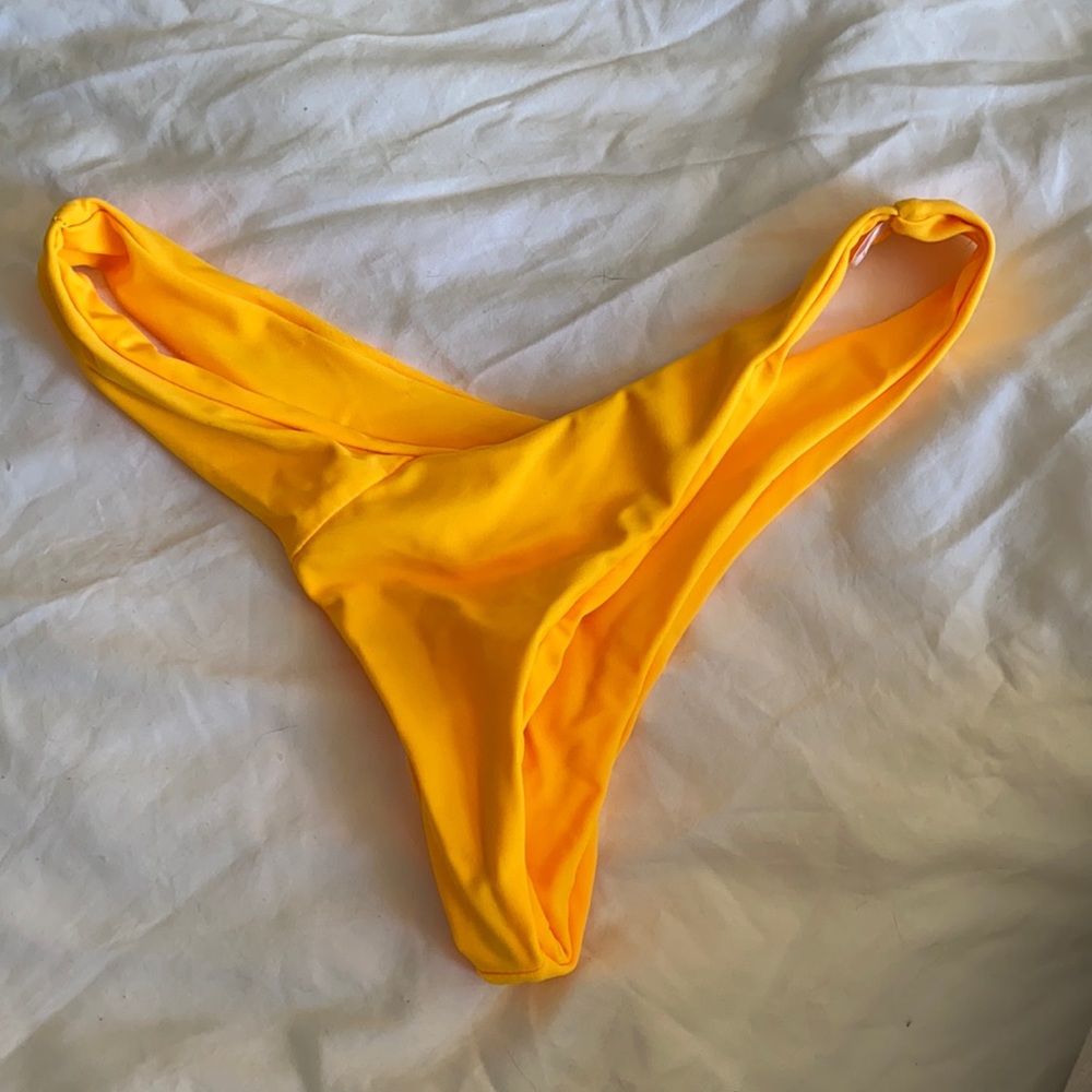 bikini bottoms